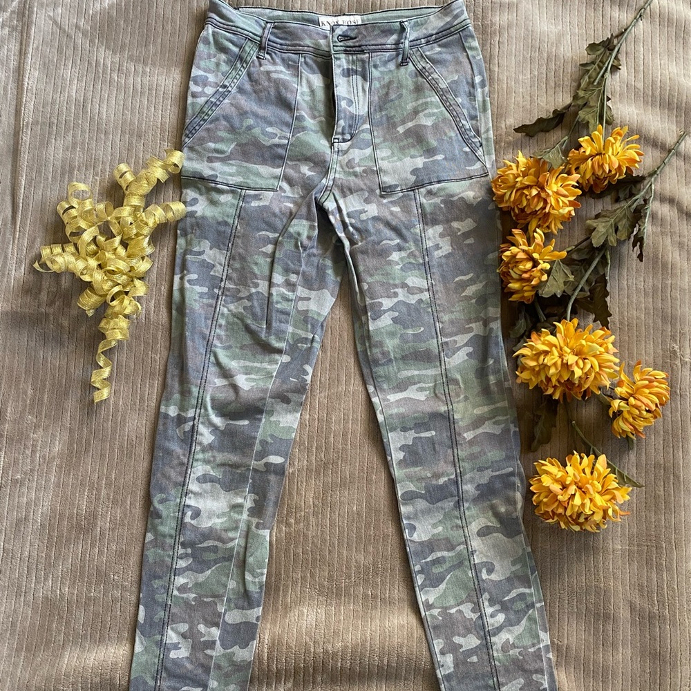Knox Rose Camouflage Cargo Pants